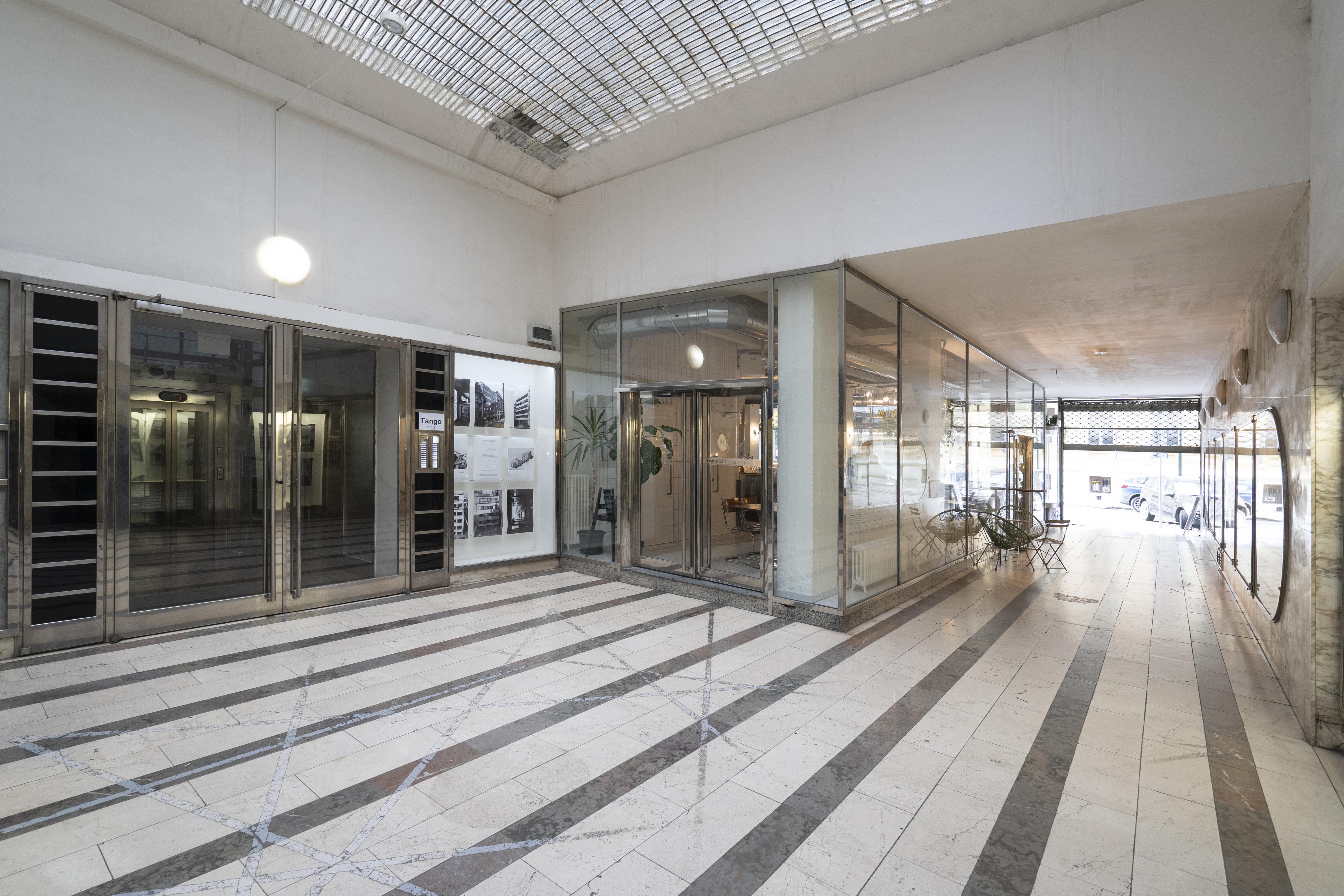 New Town - Apple Apartamento