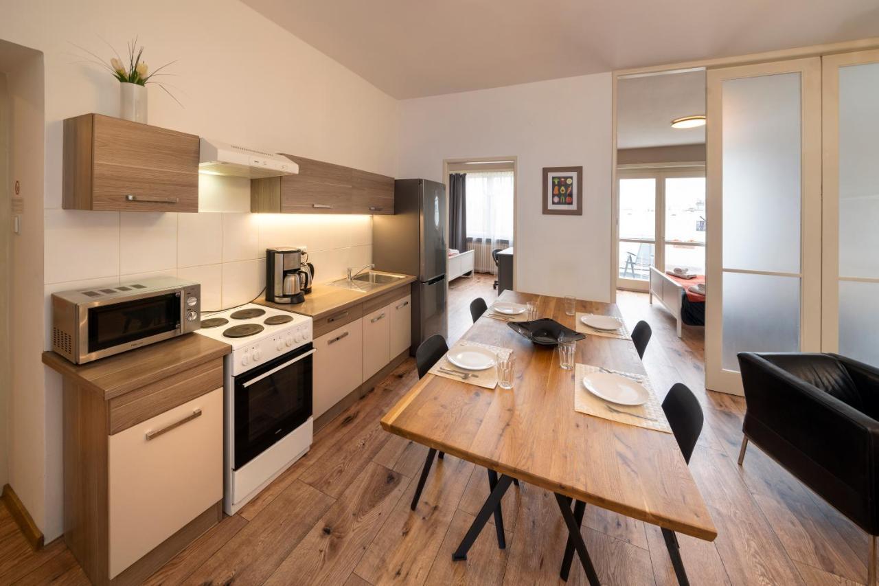 New Town - Apple Apartamento